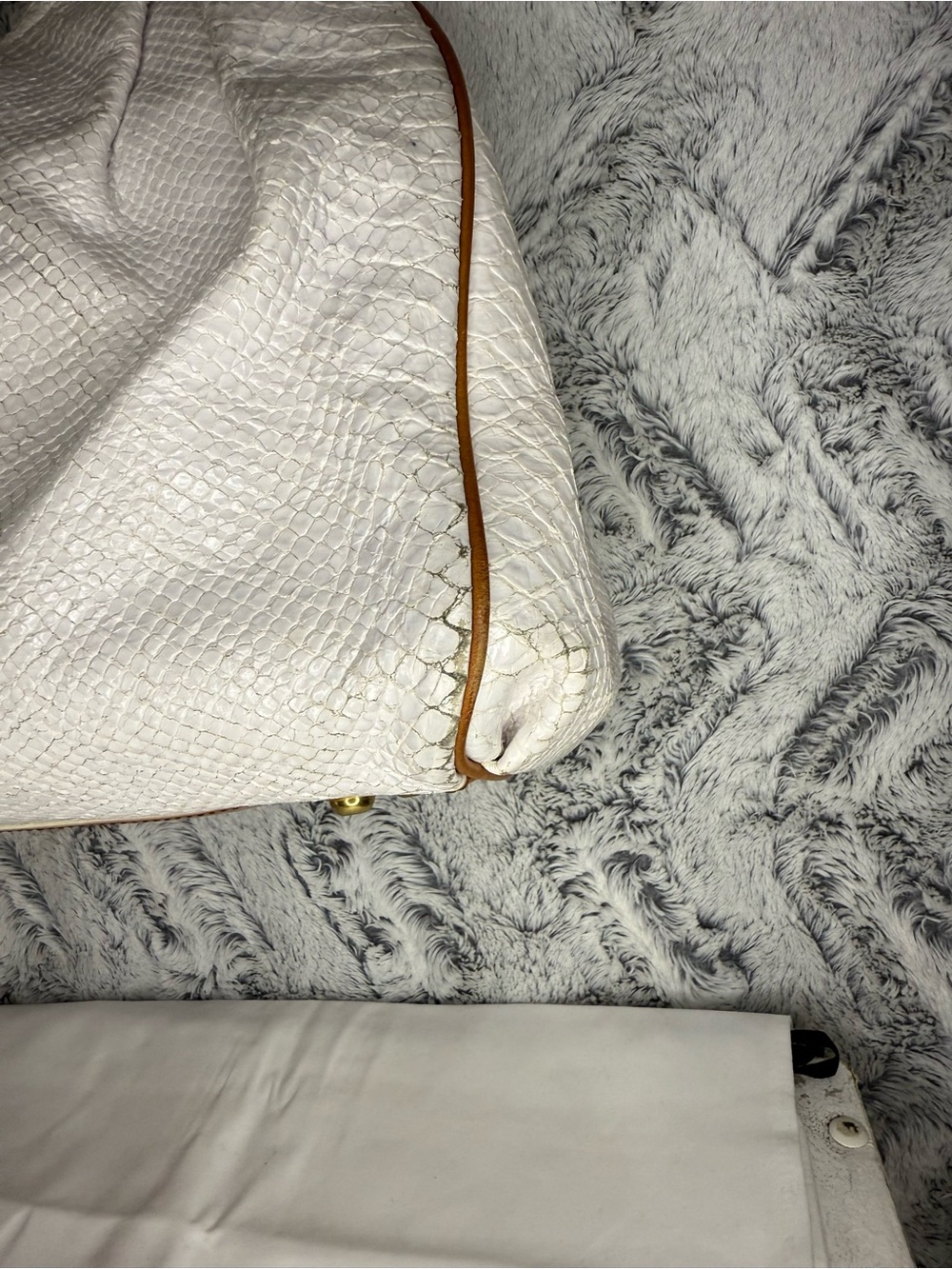 Brahmin Elisa in white snake print - Picture 3 of 8